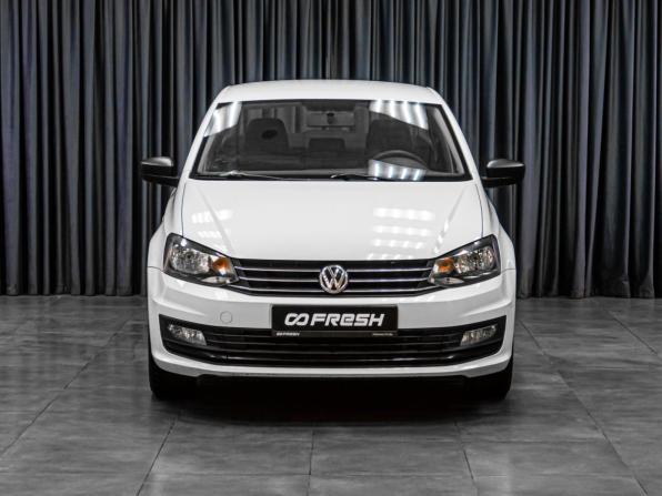 Volkswagen Polo V Рестайлинг с пробегом 2020 года, цена 1 099 000 рублей, 134963 км, седан, Автокод Объявления