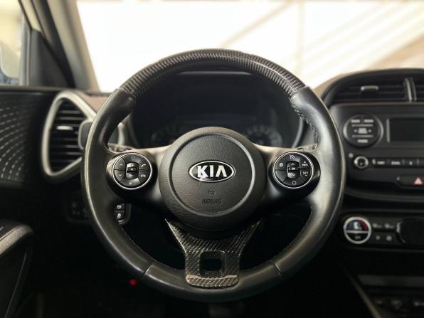 Kia Soul III с пробегом 2021 года, цена 1 819 900 рублей, 152000 км, хэтчбек, Автокод Объявления