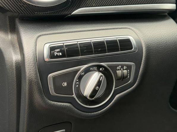 Mercedes-Benz V-Класс III (W447) с пробегом 2016 года, цена 2 995 000 рублей, 216113 км, минивэн, Автокод Объявления