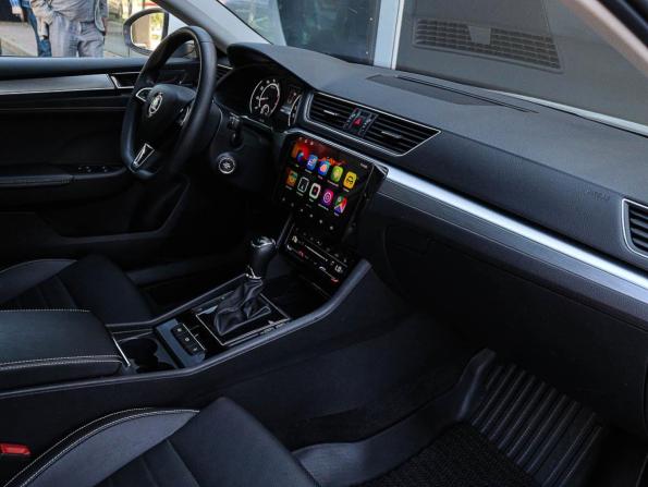 Skoda Superb III Рестайлинг с пробегом 2020 года, цена 2 450 000 рублей, 53940 км, лифтбек, Автокод Объявления