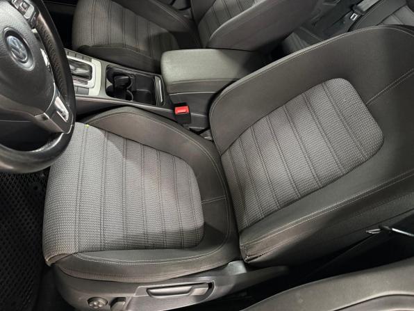 Volkswagen Passat CC I Рестайлинг с пробегом 2014 года, цена 1 130 000 рублей, 229356 км, седан, Автокод Объявления
