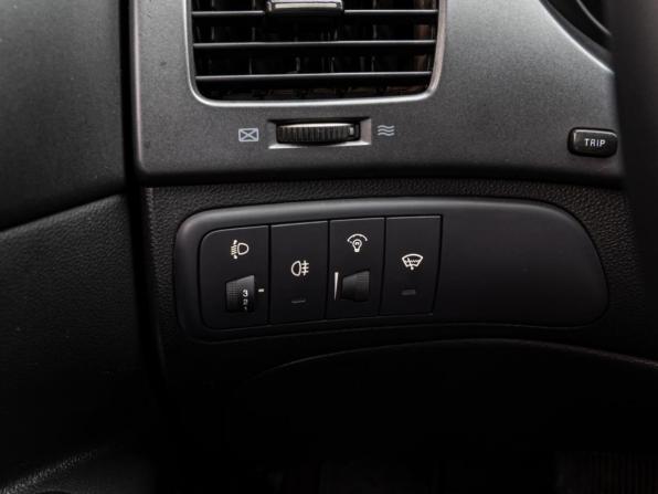 Kia Magentis II Рестайлинг с пробегом 2009 года, цена 880 000 рублей, 234355 км, седан, Автокод Объявления