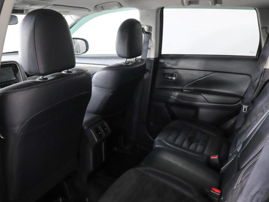 Mitsubishi Outlander III Рестайлинг 3 Химки  - изображение 12