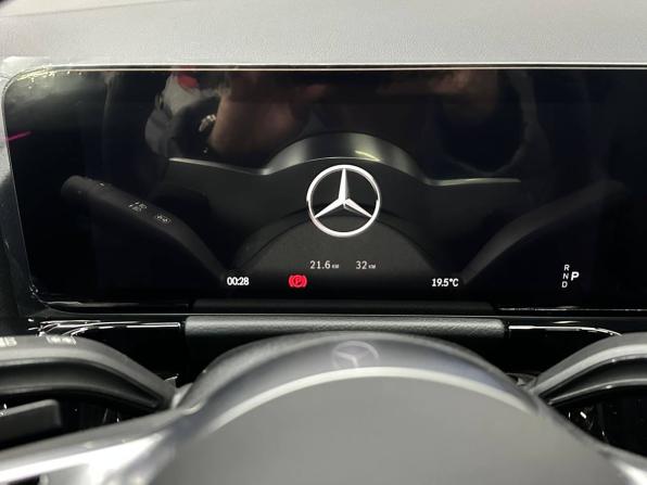 Новый Mercedes-Benz GLA II (H247) Рестайлинг 2024 года, цена 4 749 000 рублей, внедорожник, Автокод Объявления