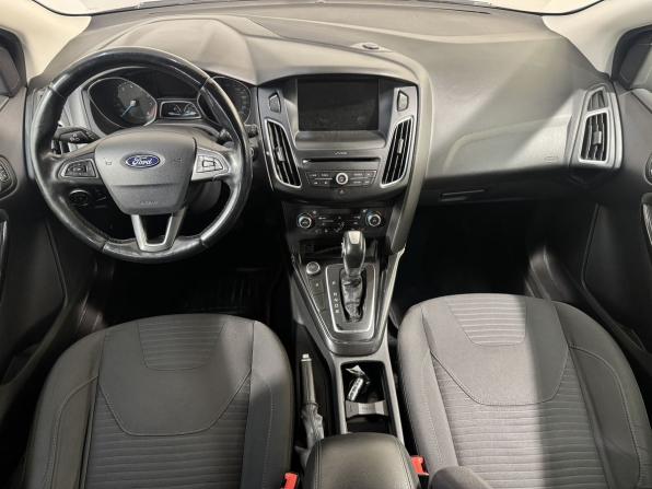 Ford Focus III Рестайлинг с пробегом 2017 года, цена 660 000 рублей, 270000 км, хэтчбек, Автокод Объявления