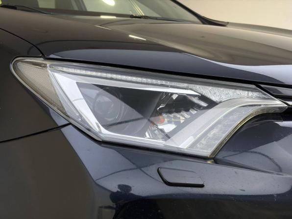 Toyota RAV4 IV (XA40) Рестайлинг с пробегом 2017 года, цена 2 450 000 рублей, 175073 км, внедорожник, Автокод Объявления