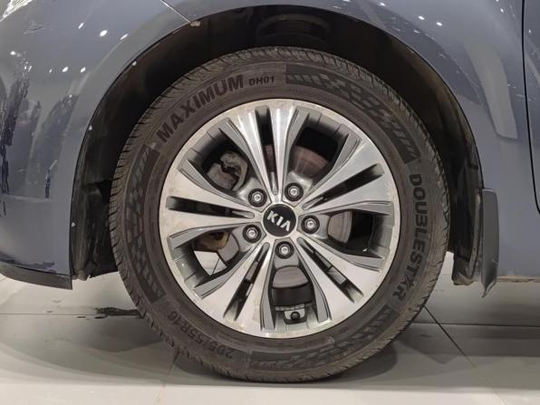 Kia Venga I Рестайлинг с пробегом 2014 года, цена 1 090 000 рублей, 125062 км, минивэн, Автокод Объявления