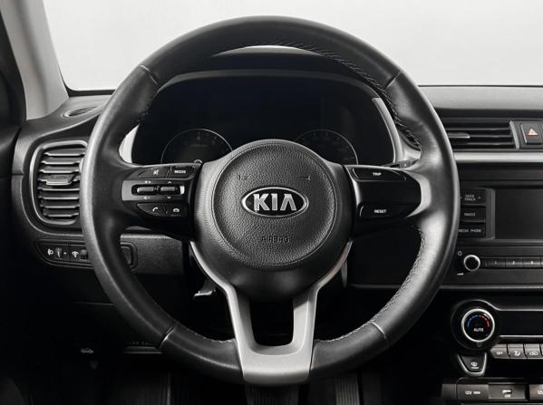 Kia Rio IV Рестайлинг с пробегом 2020 года, цена 1 830 100 рублей, 60727 км, хэтчбек, Автокод Объявления