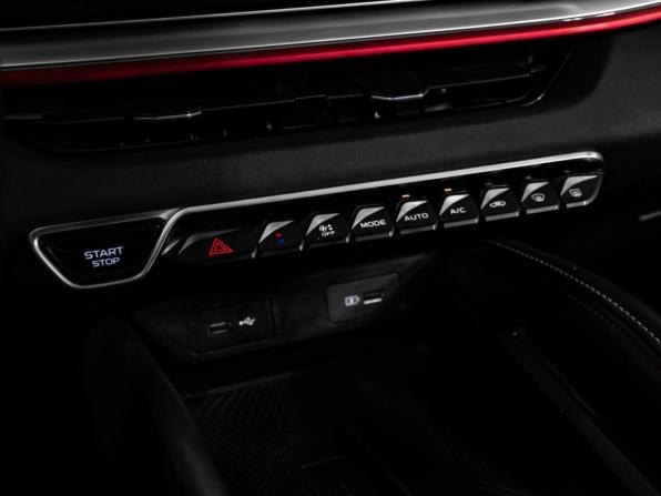 Geely Coolray I Рестайлинг с пробегом 2023 года, цена 2 049 000 рублей, 64000 км, внедорожник, Автокод Объявления
