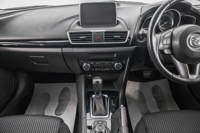 Mazda Axela III с пробегом 2014 года, цена 1 449 000 рублей, 65000 км, седан, Автокод Объявления