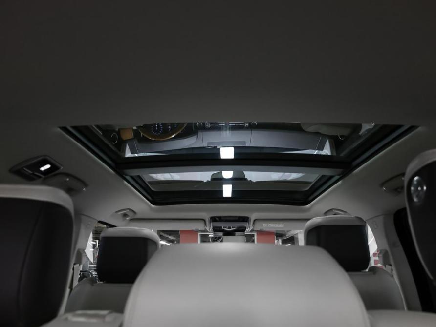 Land Rover Range Rover IV Рестайлинг Москва  - изображение 19
