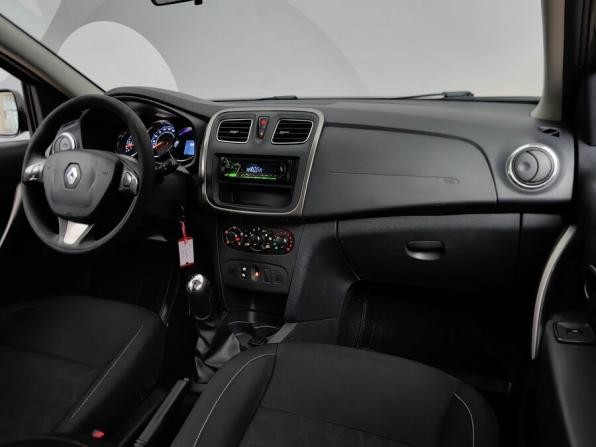 Renault Sandero II с пробегом 2017 года, цена 790 000 рублей, 158452 км, хэтчбек, Автокод Объявления
