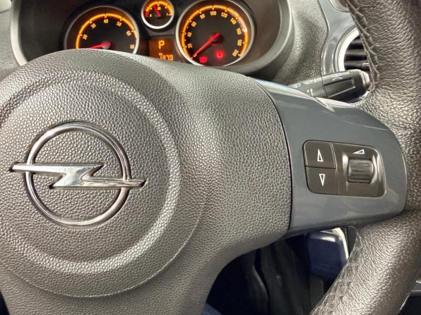 Opel Corsa D Рестайлинг II с пробегом 2011 года, цена 564 000 рублей, 85704 км, хэтчбек, Автокод Объявления