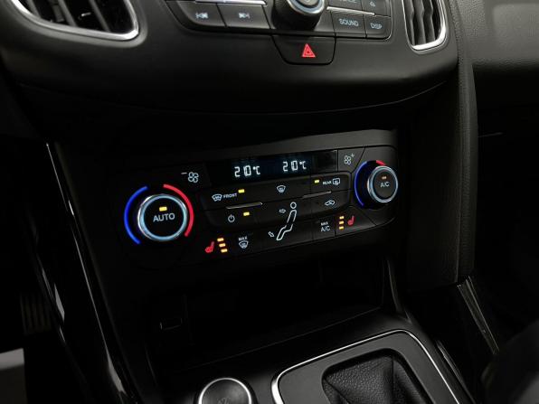 Ford Focus III Рестайлинг с пробегом 2018 года, цена 1 320 000 рублей, 156204 км, универсал, Автокод Объявления