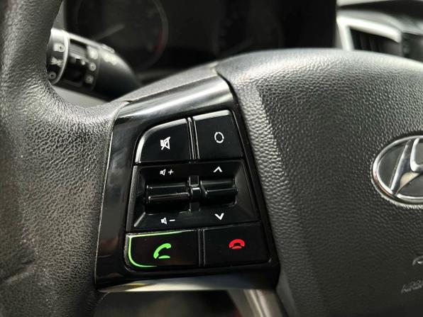 Hyundai Creta I Рестайлинг с пробегом 2020 года, цена 1 899 900 рублей, 115000 км, внедорожник, Автокод Объявления