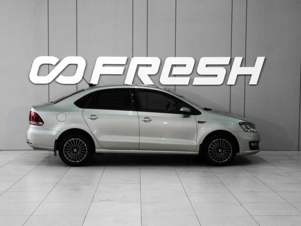 Volkswagen Polo V Рестайлинг с пробегом 2018 года, цена 1 198 000 рублей, 93482 км, седан, Автокод Объявления
