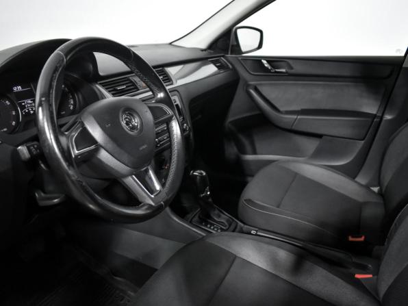 Skoda Rapid I с пробегом 2014 года, цена 659 000 рублей, 273996 км, лифтбек, Автокод Объявления