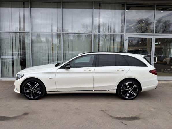 Mercedes-Benz C-Класс IV (W205) Рестайлинг с пробегом 2019 года, цена 2 450 000 рублей, 118000 км, универсал, Автокод Объявления