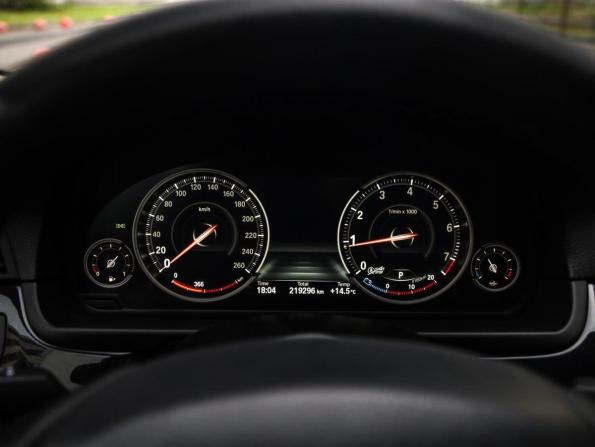 BMW 5 серии VI (F10/F11/F07) Рестайлинг с пробегом 2015 года, цена 1 849 000 рублей, 219295 км, седан, Автокод Объявления