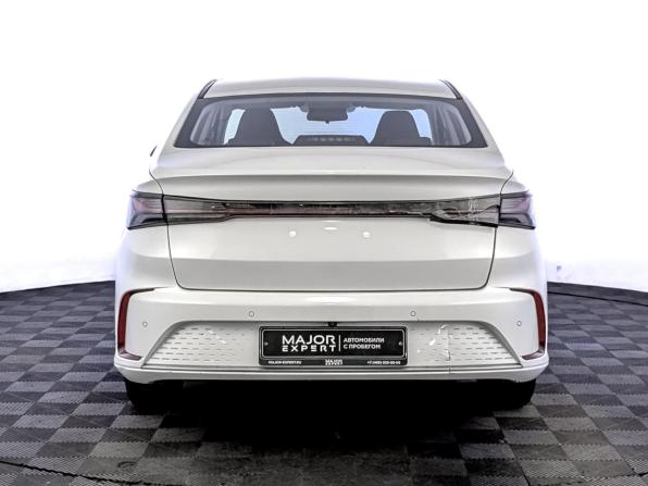BAIC U5 Plus с пробегом 2023 года, цена 725 000 рублей, 182042 км, седан, Автокод Объявления