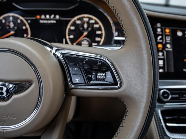 Bentley Flying Spur III с пробегом 2021 года, цена 17 550 000 рублей, 60522 км, седан, Автокод Объявления