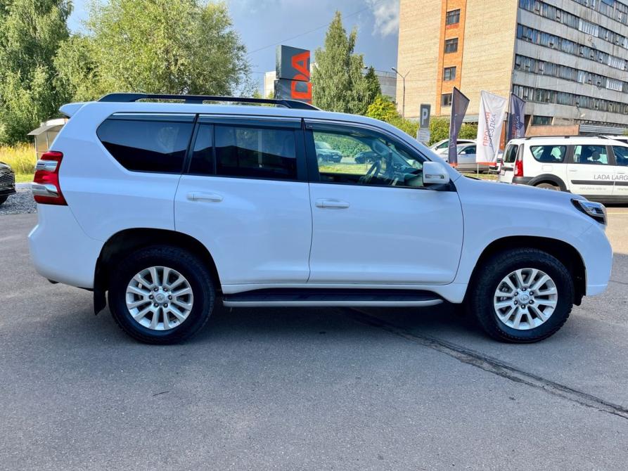 Toyota Land Cruiser Prado 150 Series Рестайлинг 1 Великие Луки  - изображение 4
