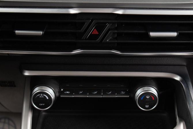 Geely Coolray I с пробегом 2021 года, цена 1 599 000 рублей, 61000 км, внедорожник, Автокод Объявления