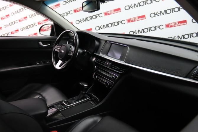 Kia Optima IV Рестайлинг с пробегом 2019 года, цена 1 995 950 рублей, 104496 км, седан, Автокод Объявления