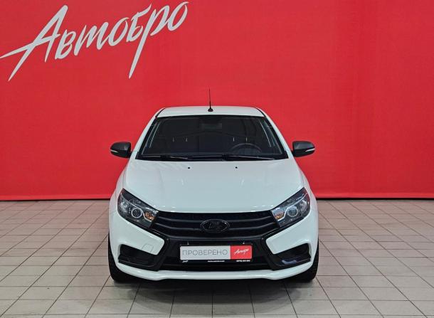 Lada (ВАЗ) Vesta I с пробегом 2017 года, цена 890 000 рублей, 66765 км, седан, Автокод Объявления