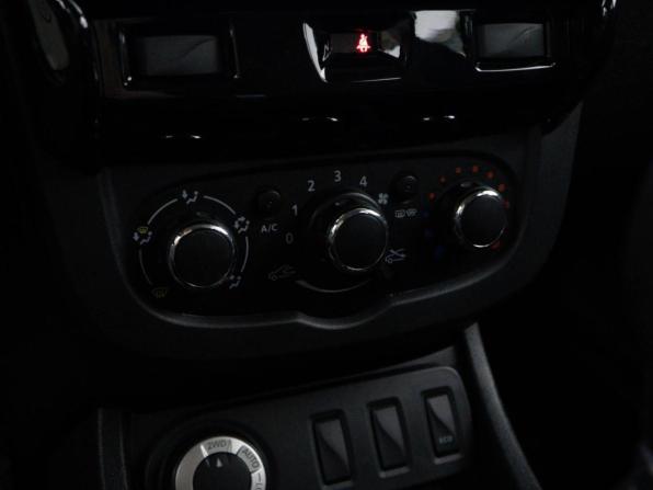 Renault Duster I Рестайлинг с пробегом 2017 года, цена 1 369 050 рублей, 137835 км, внедорожник, Автокод Объявления