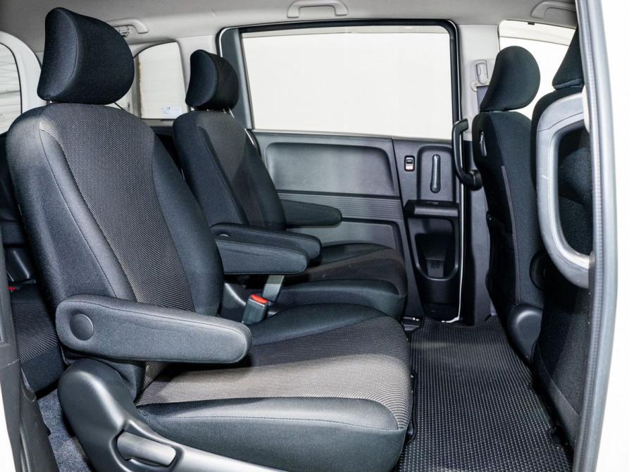 Honda Freed I Рестайлинг Чита  - изображение 6