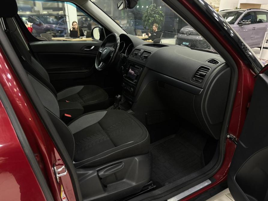 Skoda Yeti I Рестайлинг Санкт-Петербург  - изображение 37