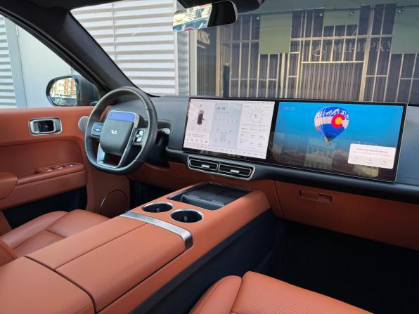 Li Auto (Lixiang) L7 I с пробегом 2023 года, цена 5 590 000 рублей, 42500 км, внедорожник, Автокод Объявления