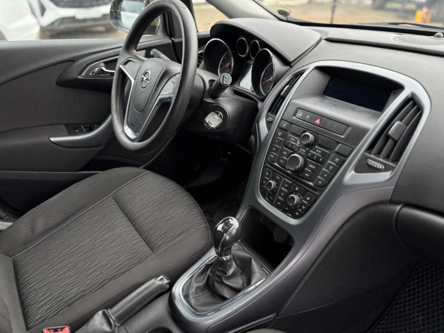 Opel Astra J Рестайлинг Набережные Челны  - изображение 18
