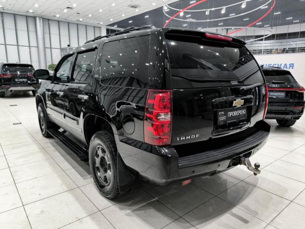 Chevrolet Tahoe III с пробегом 2008 года, цена 1 350 000 рублей, 285870 км, внедорожник, Автокод Объявления