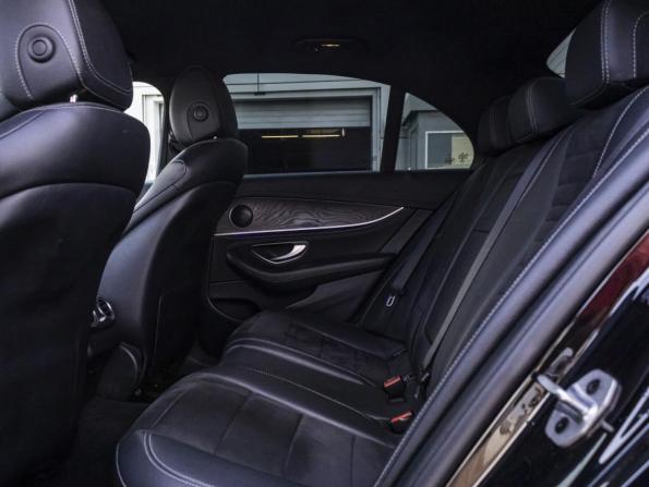 Mercedes-Benz E-Класс V (W213 S213 C238) с пробегом 2018 года, цена 2 968 000 рублей, 100503 км, седан, Автокод Объявления