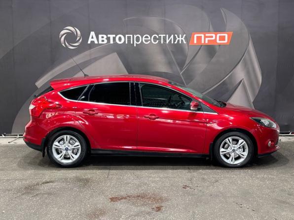 Ford Focus III с пробегом 2012 года, цена 570 000 рублей, 262229 км, хэтчбек, Автокод Объявления