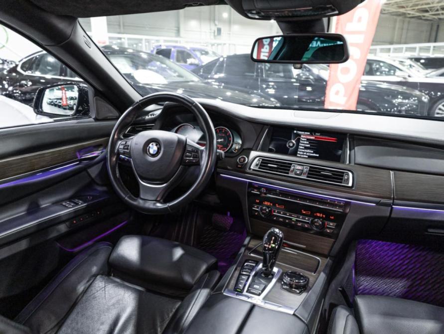 BMW 7 серии V (F01/F02/F04) Рестайлинг Санкт-Петербург  - изображение 15