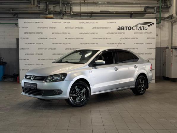 Volkswagen Polo V с пробегом 2010 года, цена 499 000 рублей, 272000 км, седан, Автокод Объявления