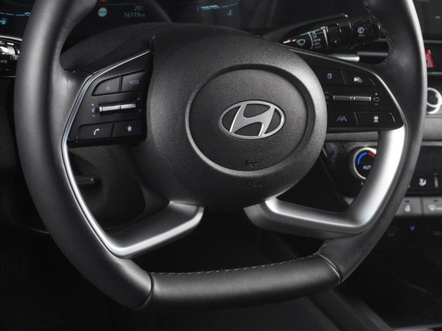 Hyundai Elantra VII (CN7) Рестайлинг Минеральные Воды  - изображение 16