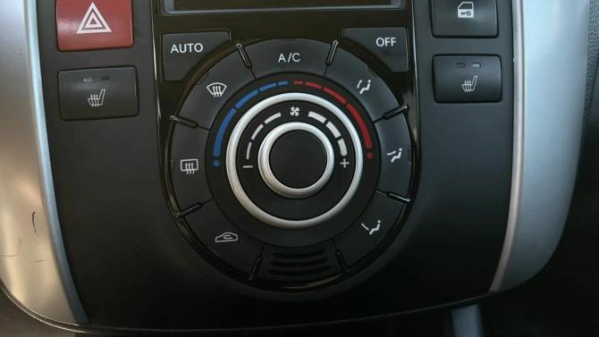Kia Venga I с пробегом 2013 года, цена 930 000 рублей, 124318 км, минивэн, Автокод Объявления