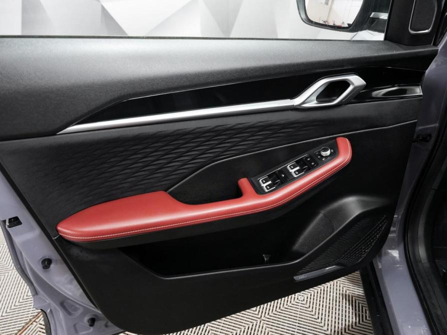 Geely Coolray I Рестайлинг Ульяновск  - изображение 18