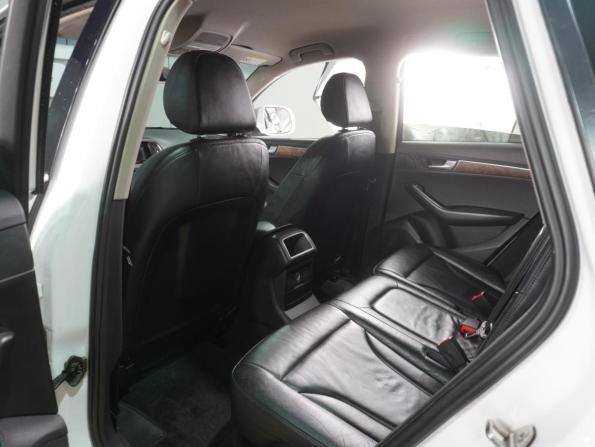 Audi Q5 I (8R) с пробегом 2010 года, цена 1 499 000 рублей, 236361 км, внедорожник, Автокод Объявления