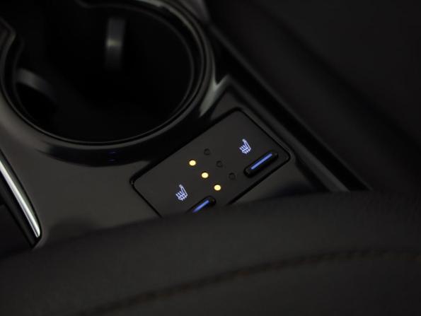 Toyota Camry VIII (XV70) с пробегом 2019 года, цена 2 549 000 рублей, 63690 км, седан, Автокод Объявления