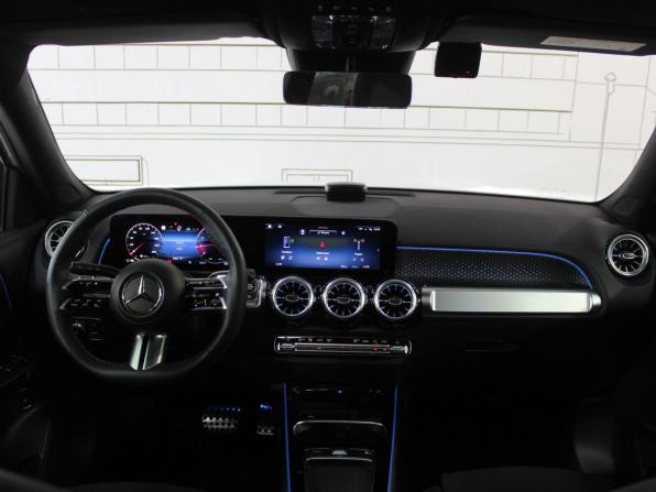 Mercedes-Benz GLB I (X247) Рестайлинг с пробегом 2024 года, цена 6 250 000 рублей, 4980 км, внедорожник, Автокод Объявления