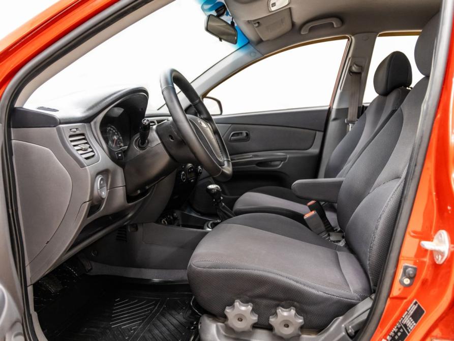 Kia Rio II Волгоград  - изображение 21