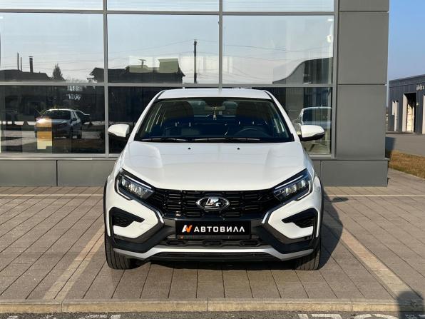 Lada (ВАЗ) Vesta I Рестайлинг (NG) с пробегом 2024 года, цена 1 800 000 рублей, 5489 км, седан, Автокод Объявления