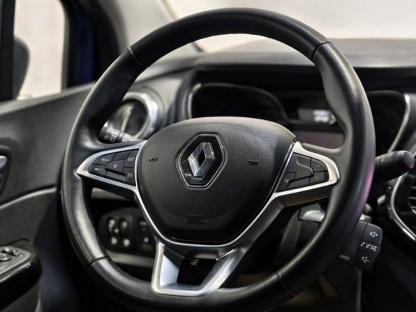 Renault Kaptur I Рестайлинг с пробегом 2021 года, цена 1 704 000 рублей, 47328 км, внедорожник, Автокод Объявления