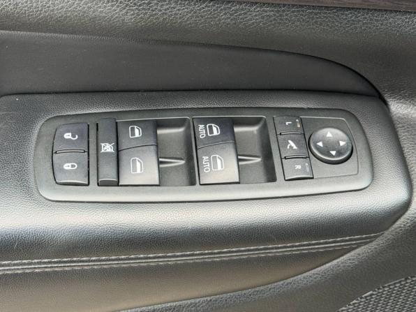 Jeep Grand Cherokee IV (WK2) Рестайлинг с пробегом 2013 года, цена 2 319 000 рублей, 126357 км, внедорожник, Автокод Объявления