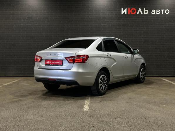 Lada (ВАЗ) Vesta I с пробегом 2018 года, цена 800 000 рублей, 136057 км, седан, Автокод Объявления